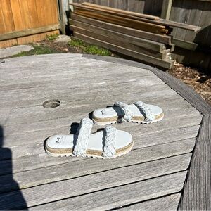 Marc Fisher Jaimee White Leather Espadrille‎ Slide Sandals size  6